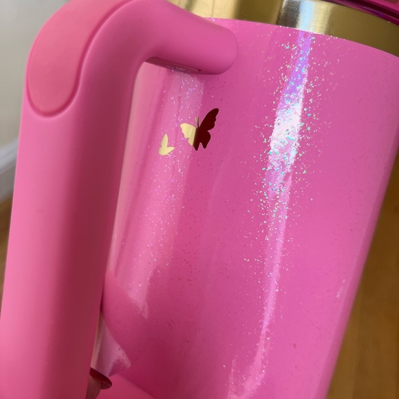 2024 Stanley 40oz Tumbler (Wicked Theme, Glinda) with new straws. - Picture 7 of 12